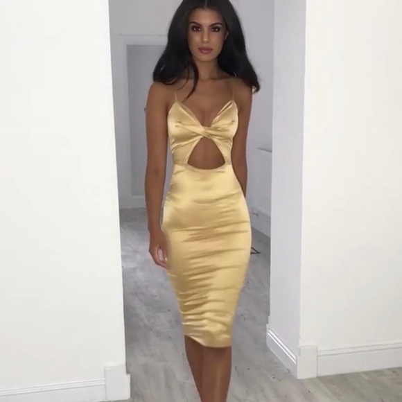 Oh Polly midi gold cut out dress - Picture 3 of 4